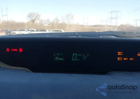 2004 Toyota Prius из США, поврежденный, VIN JTDKB20U840116411